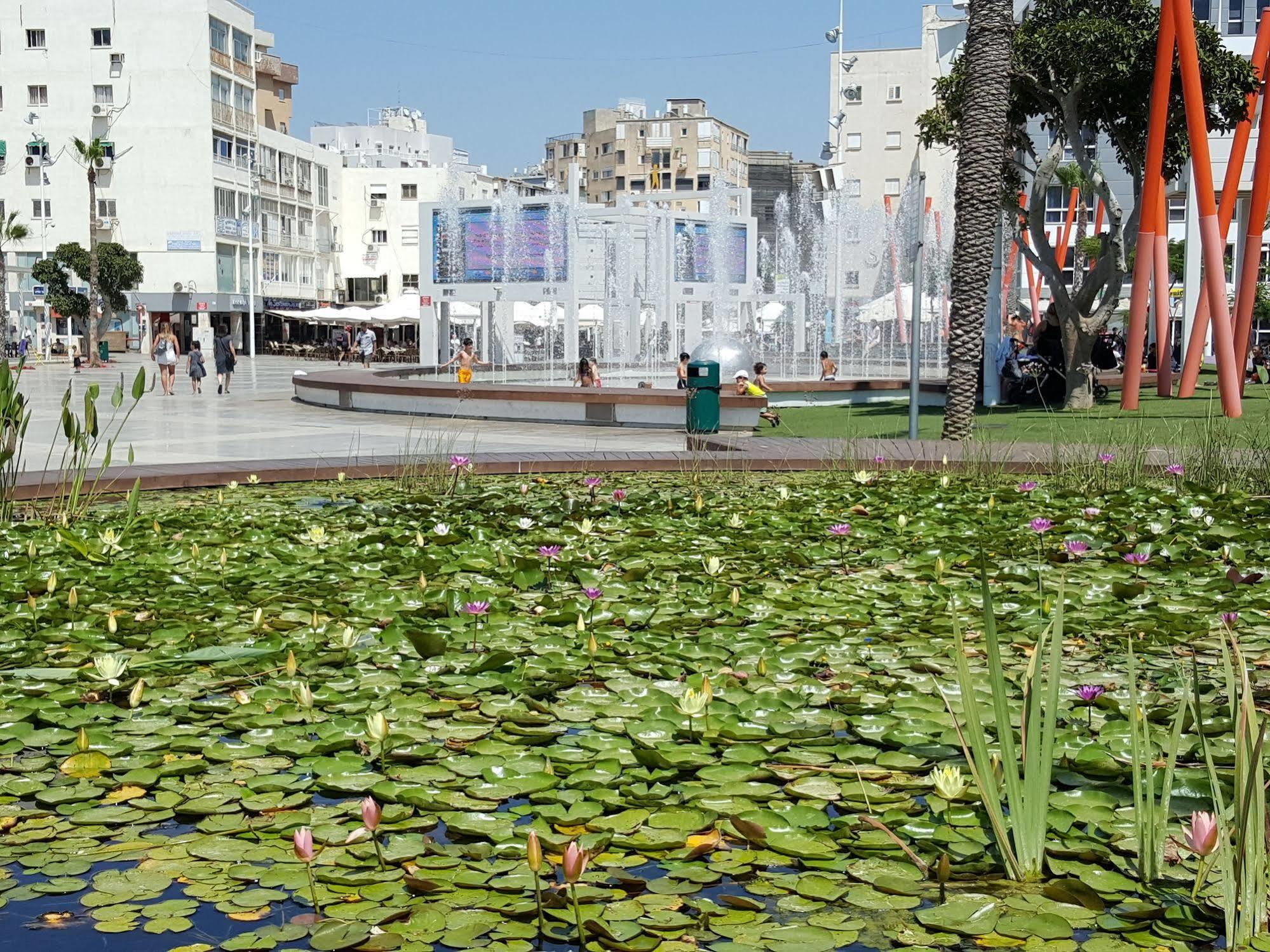 Netanya Motel Pierre Extérieur photo